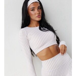 Astoria LUXE BALANCE Staple Sleeved Crop And leggings set- Beige Gingham
